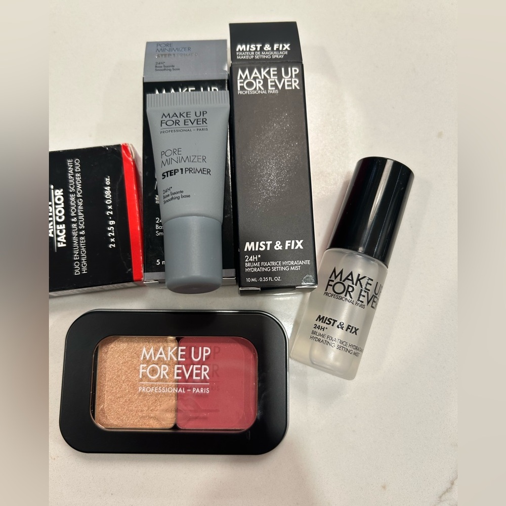 New 3 pieces Make Up For ever travel size bundles